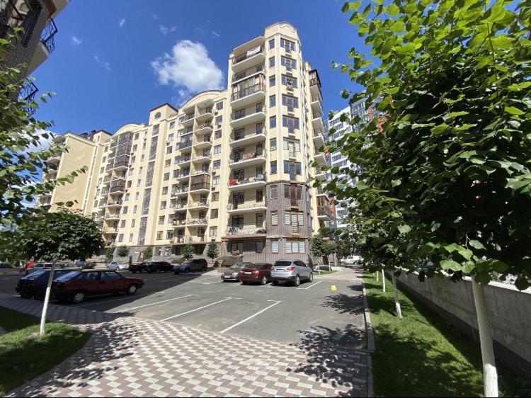 Apartment Studio Paris 51 Irpień Zewnętrze zdjęcie